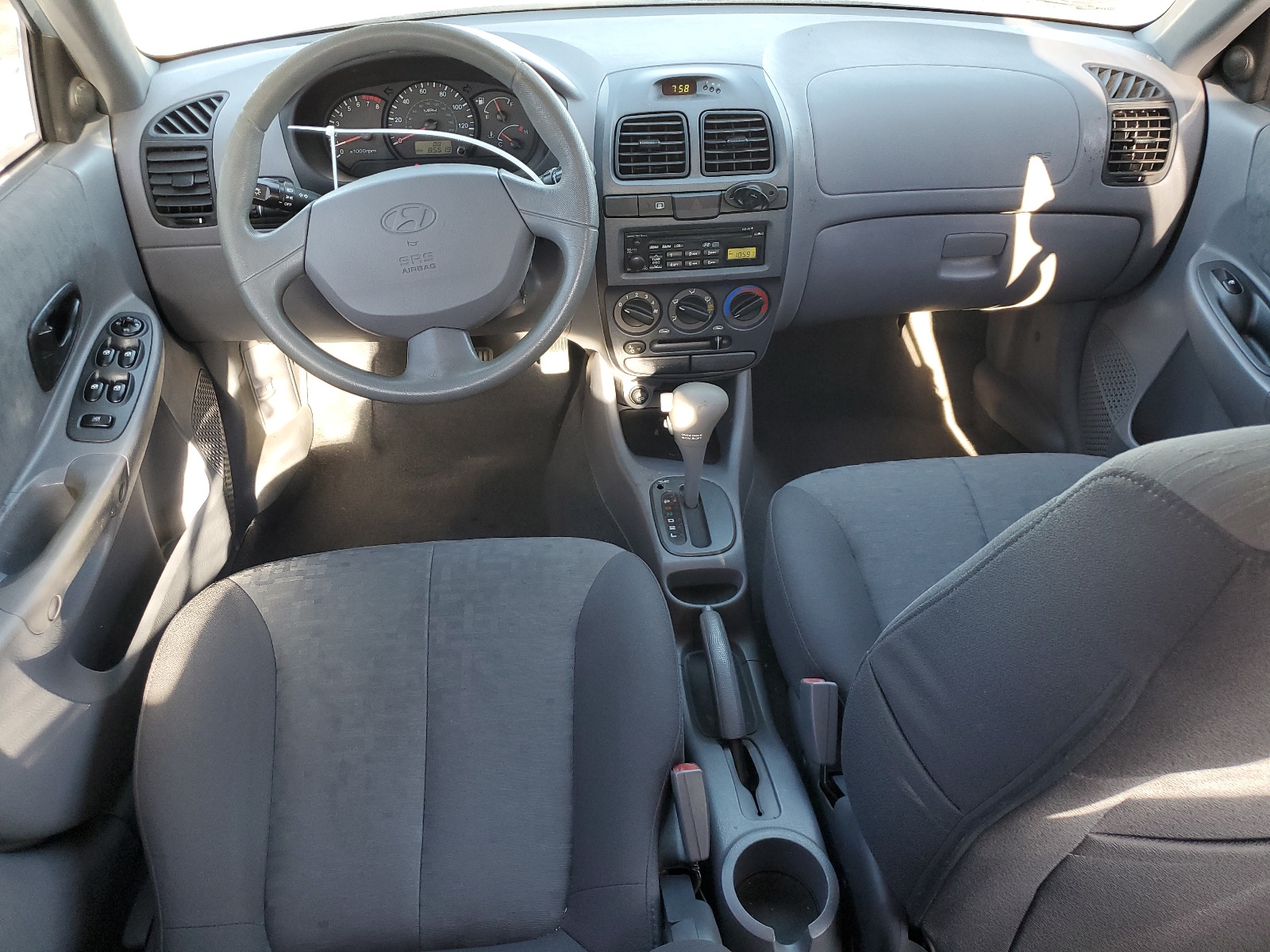 KMHCG45C55U575743 2005 Hyundai Accent Gl