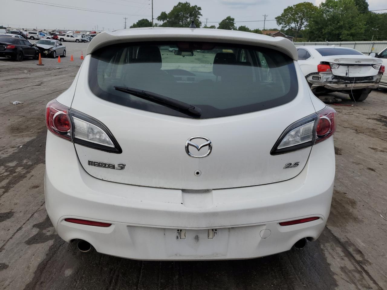 2011 Mazda 3 S VIN: JM1BL1K55B1454837 Lot: 64877144