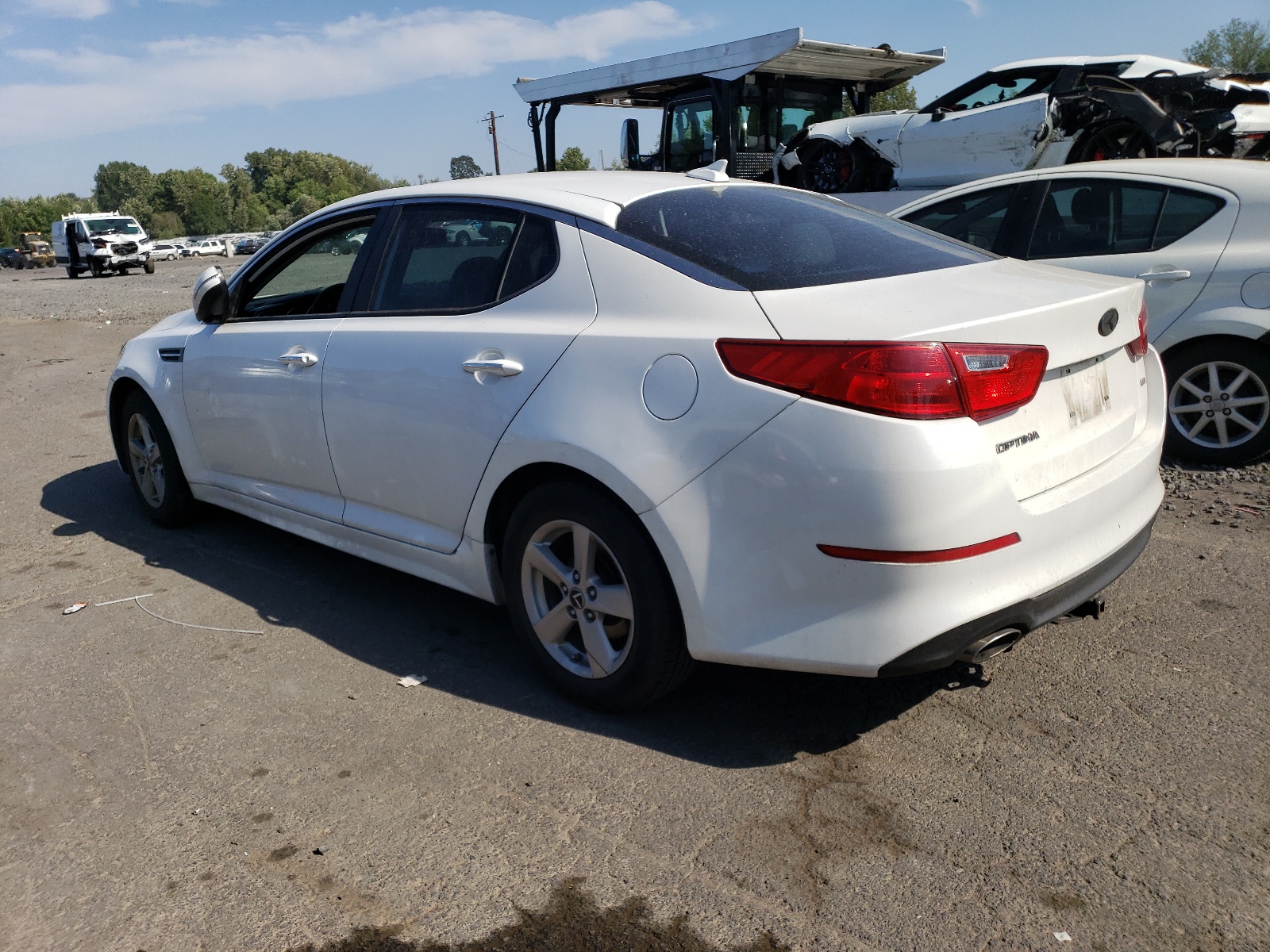 2015 Kia Optima Lx vin: 5XXGM4A79FG389024