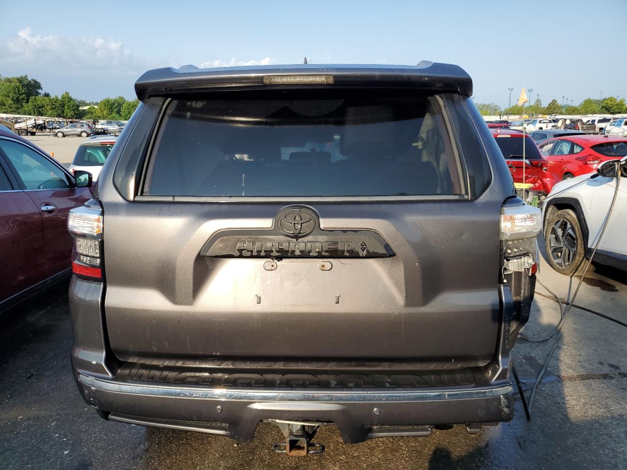 VIN JTEBU5JR4J5496959 2018 TOYOTA 4RUNNER no.6