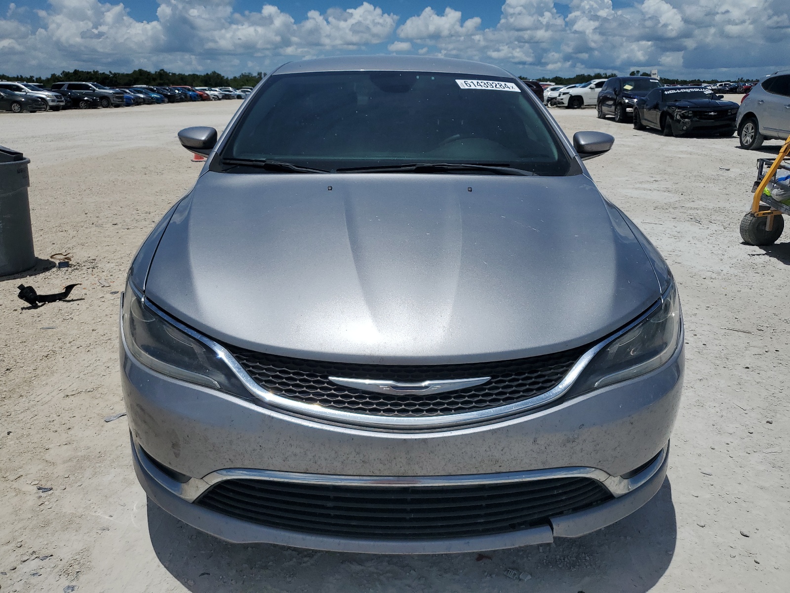 2016 Chrysler 200 Limited vin: 1C3CCCAB2GN195574