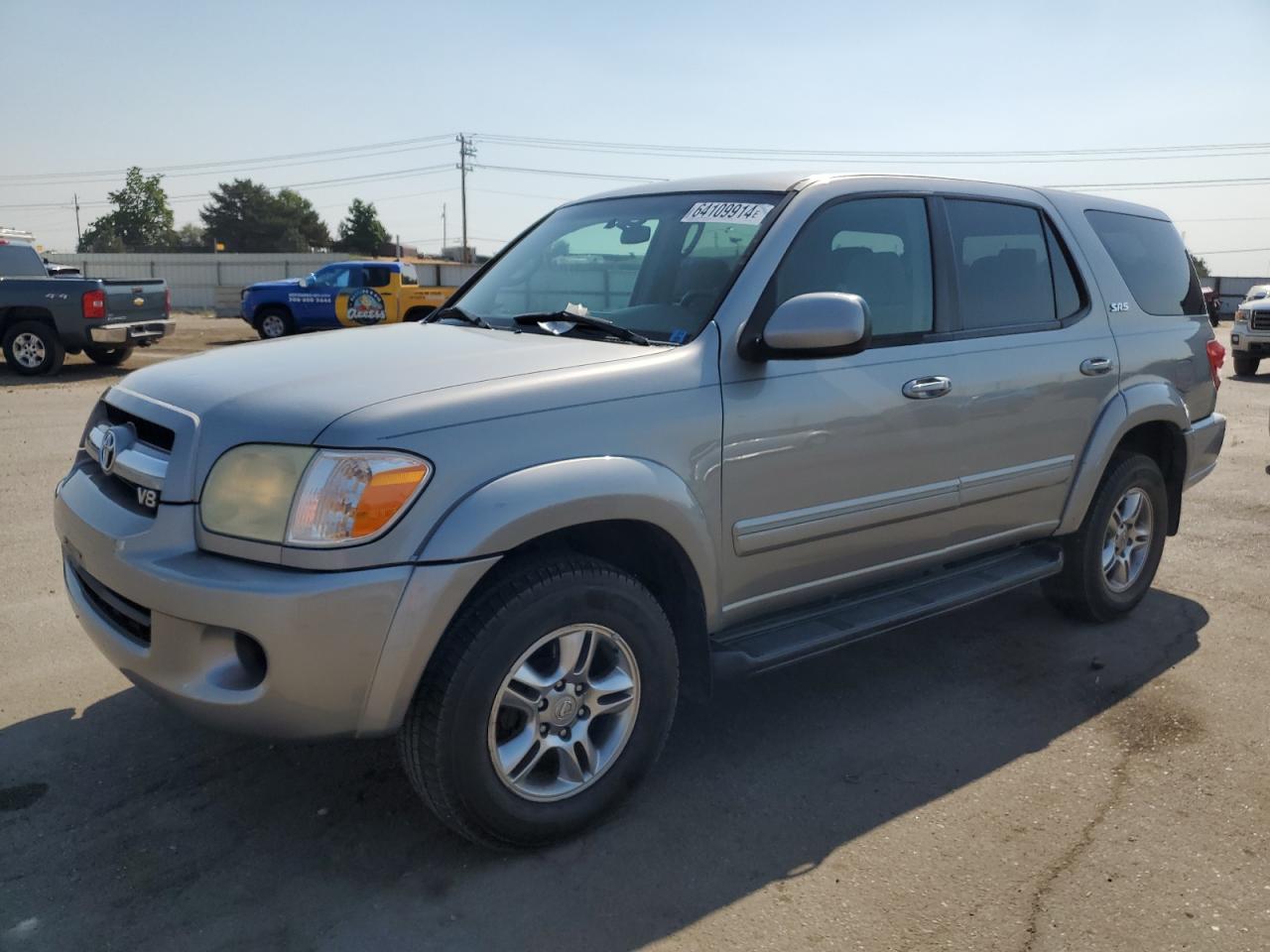 2005 Toyota Sequoia Sr5 VIN: 5TDBT44A35S247933 Lot: 64109914