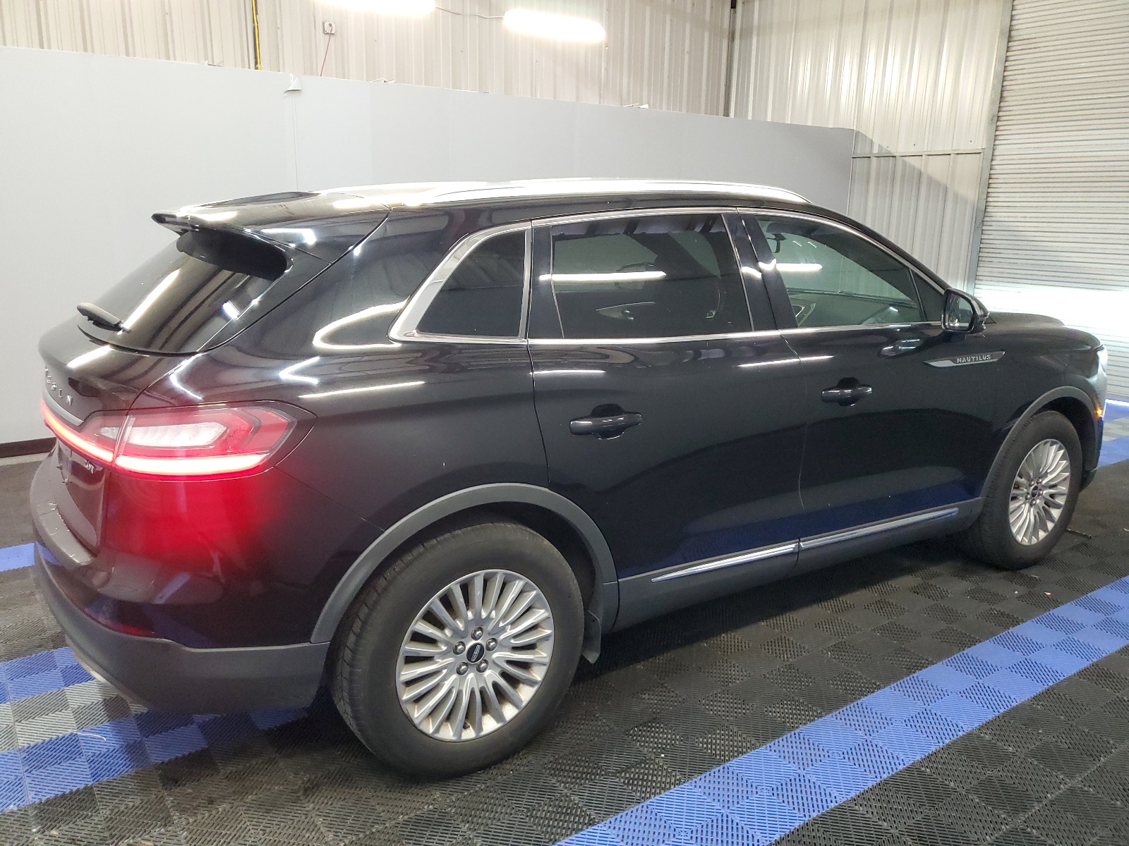 2019 Lincoln Nautilus vin: 2LMPJ6J99KBL48473