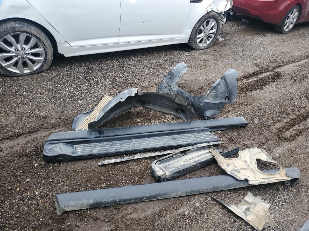 2010 Jeep Commander Sport VIN: 1J4RG4GK9AC125431 Lot: 60974864