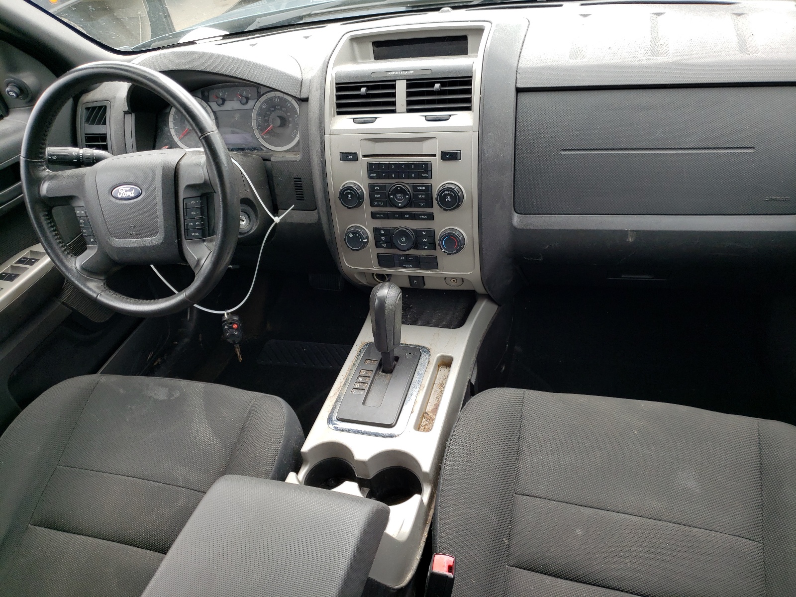 1FMCU0D72AKA45581 2010 Ford Escape Xlt