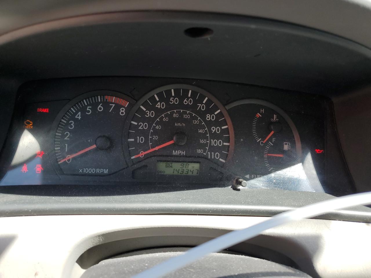 2005 Toyota Corolla - Image 9