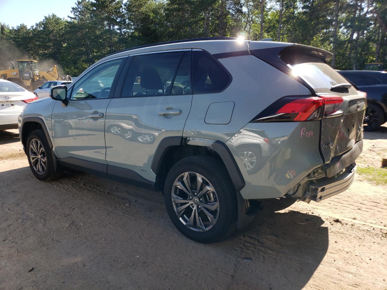 2022 Toyota Rav4 Xle Premium VIN: 4T3B6RFV6NU102954 Lot: 62940514