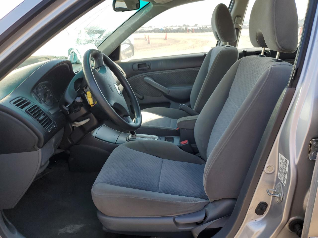 2004 Honda Civic Dx Vp VIN: 1HGES16314L001915 Lot: 65367194