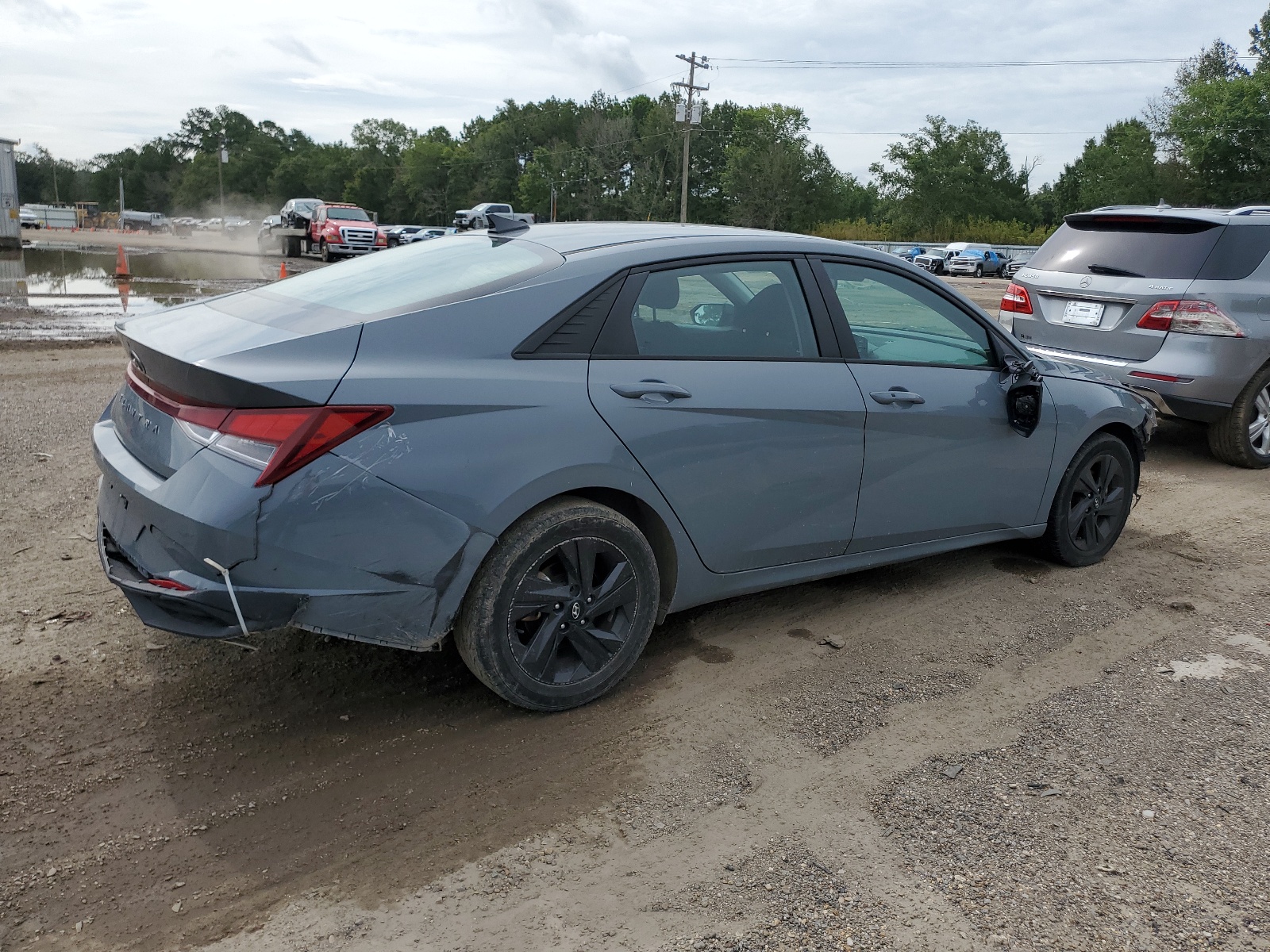 2022 Hyundai Elantra Sel vin: KMHLM4AG3NU254186