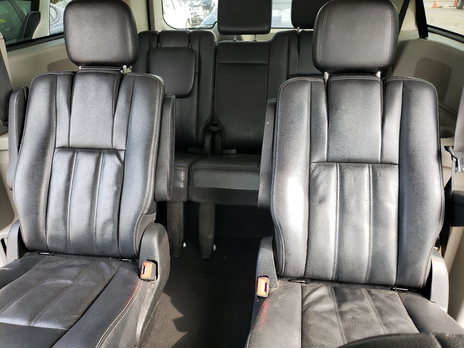 2C4RC1BG6CR222583 2012 Chrysler Town & Country Touring