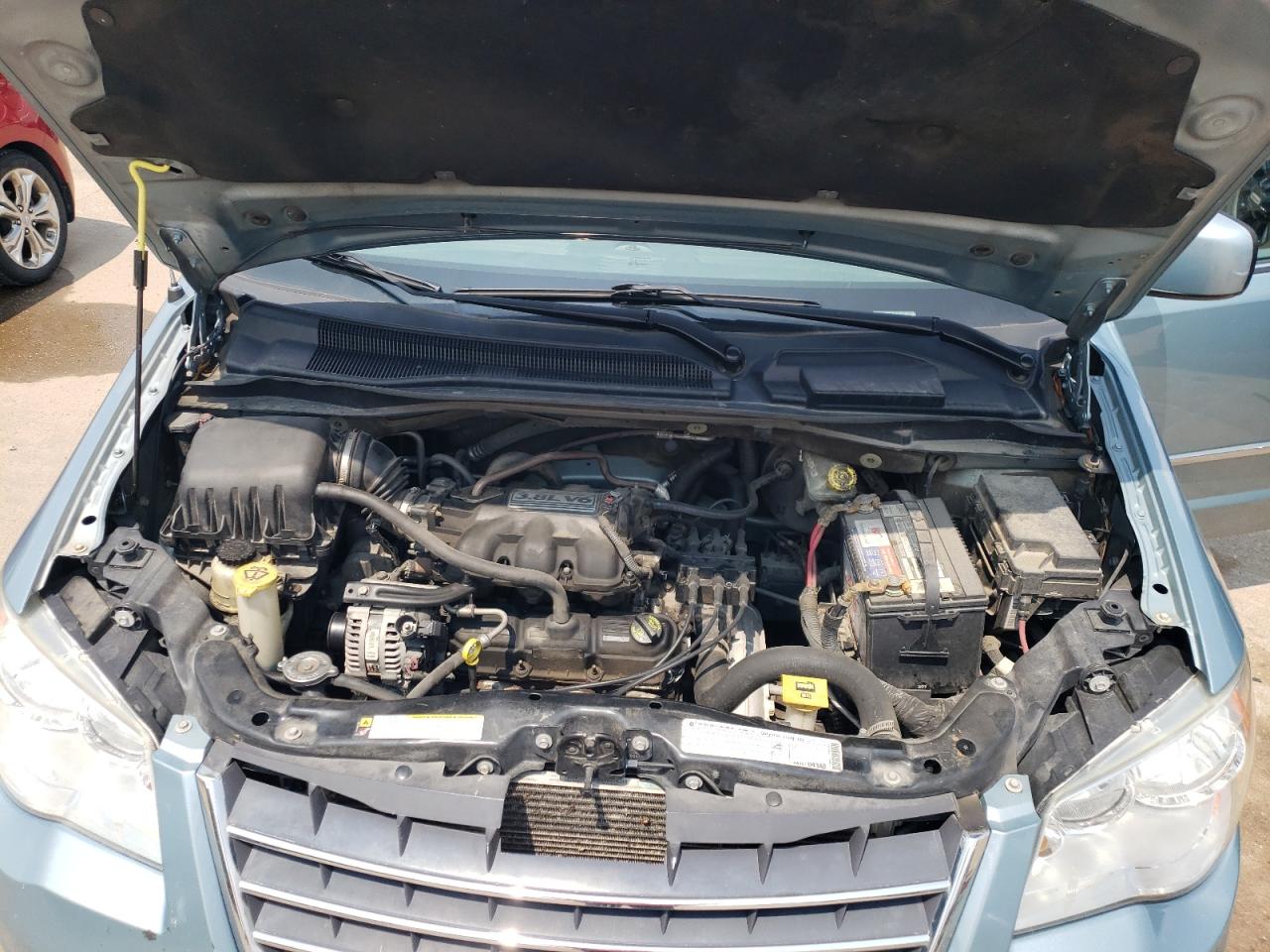 2010 Chrysler Town & Country Touring VIN: 2A4RR5D10AR262423 Lot: 63888684