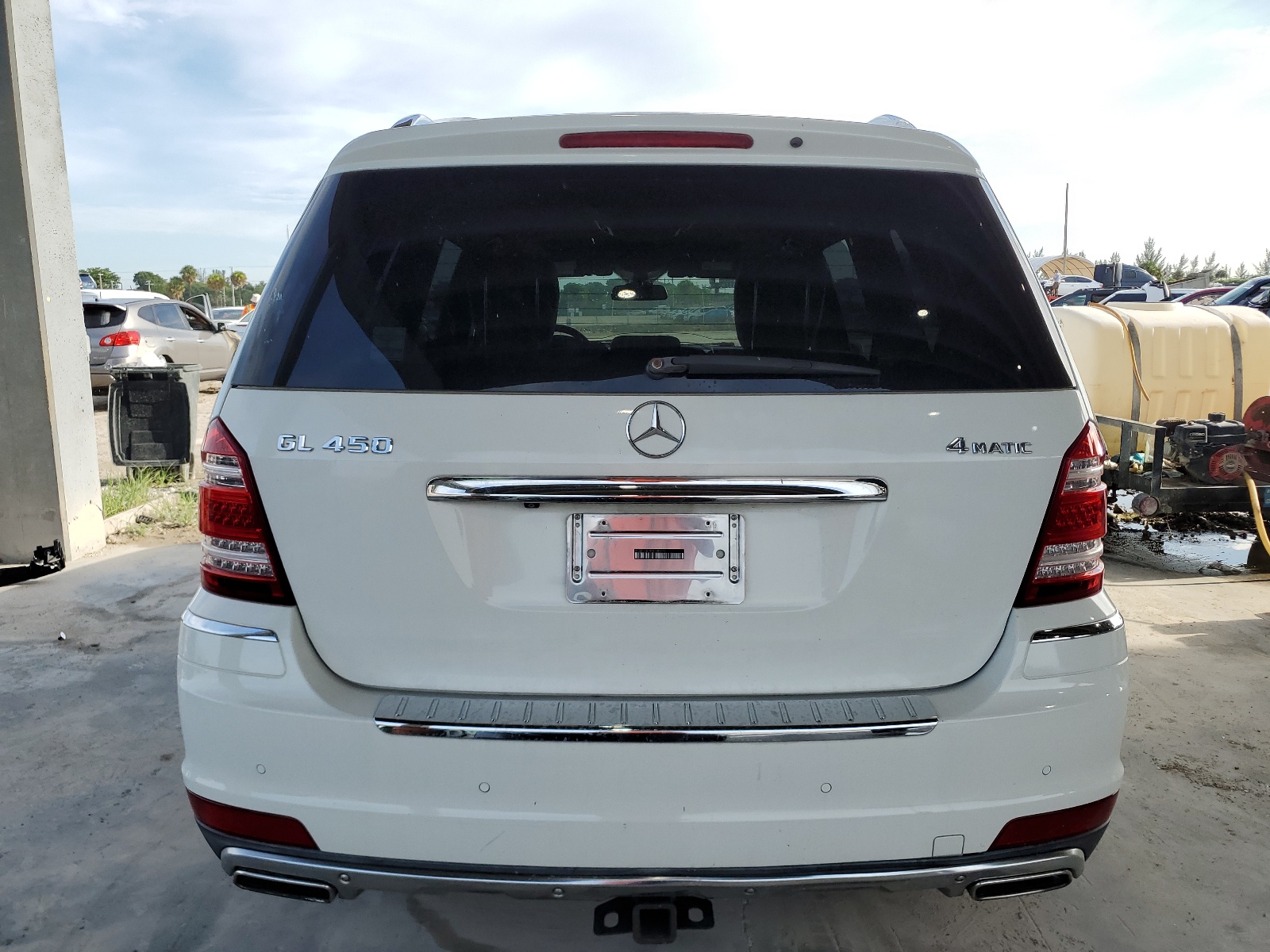 4JGBF7BE2BA740215 2011 Mercedes-Benz Gl 450 4Matic