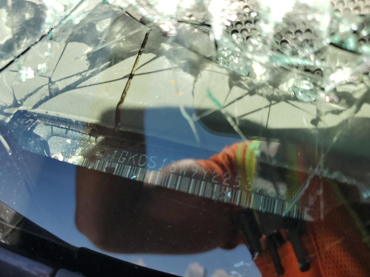 2000 GMC Jimmy VIN: 1GKCS13W9Y2253738 Lot: 63974794