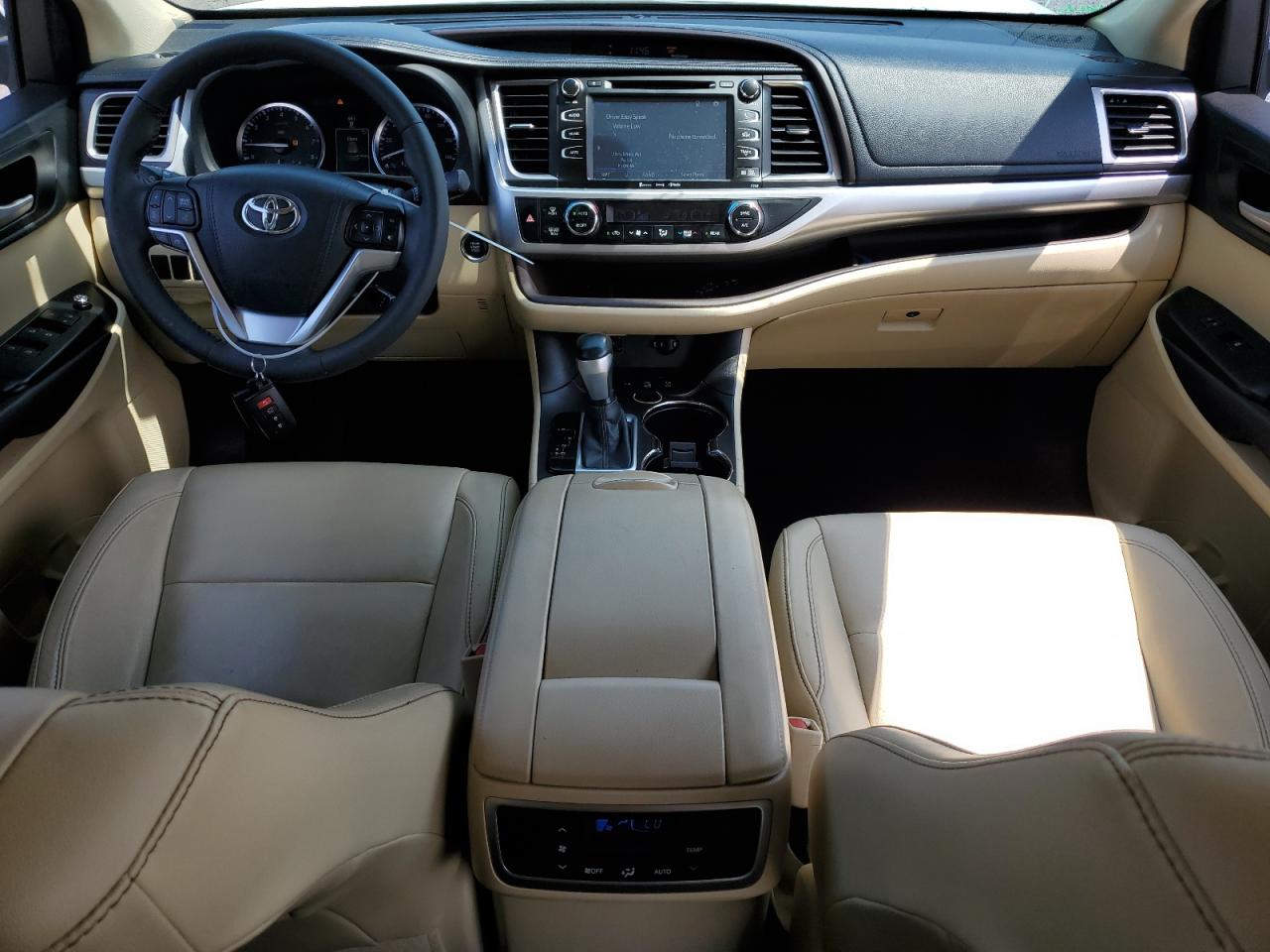 2016 Toyota Highlander Xle VIN: 5TDJKRFH1GS327191 Lot: 63842514