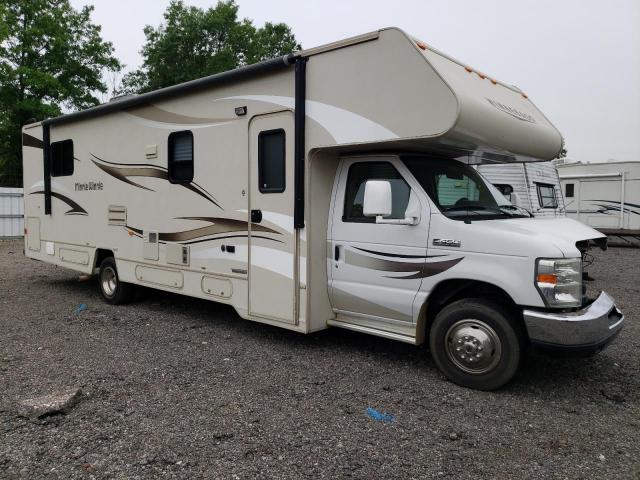 2014 Ford Econoline E450 Super Duty Cutaway Van