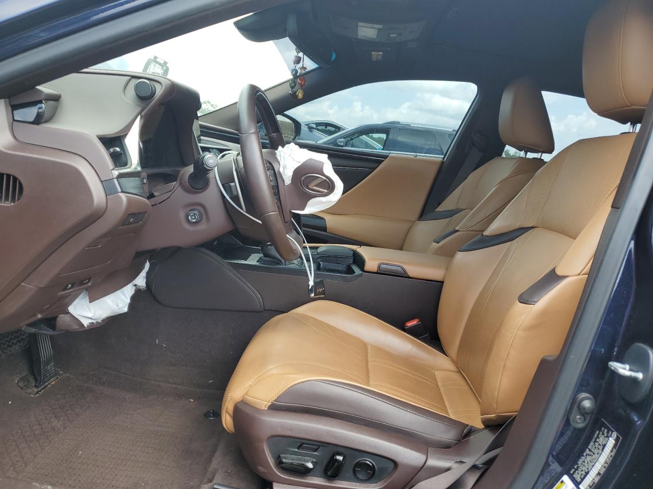 2021 Lexus Es 250 Base VIN: 58AE11D10MU005181 Lot: 65268834