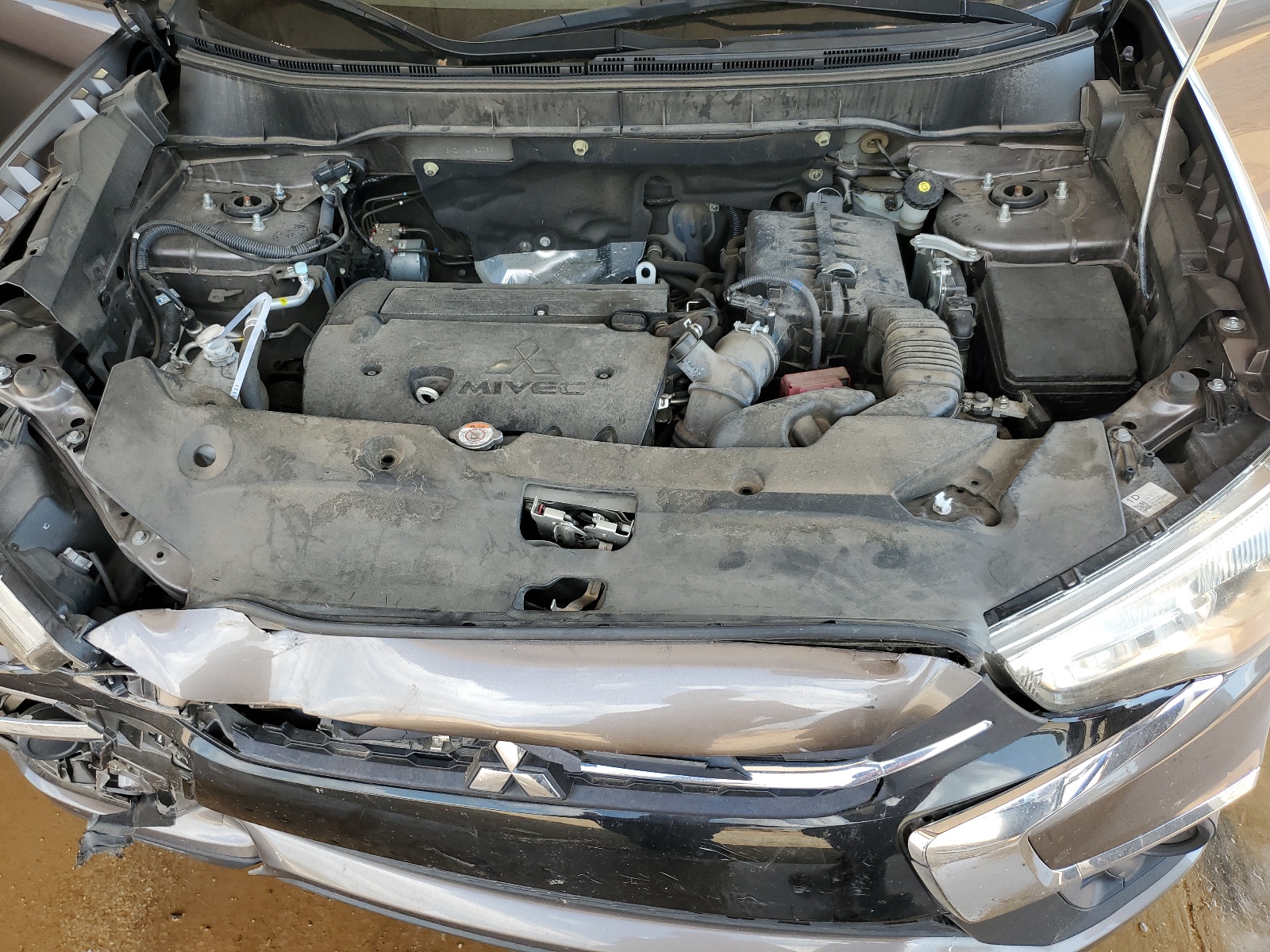 JA4AP3AU2KU032733 2019 Mitsubishi Outlander Sport Es