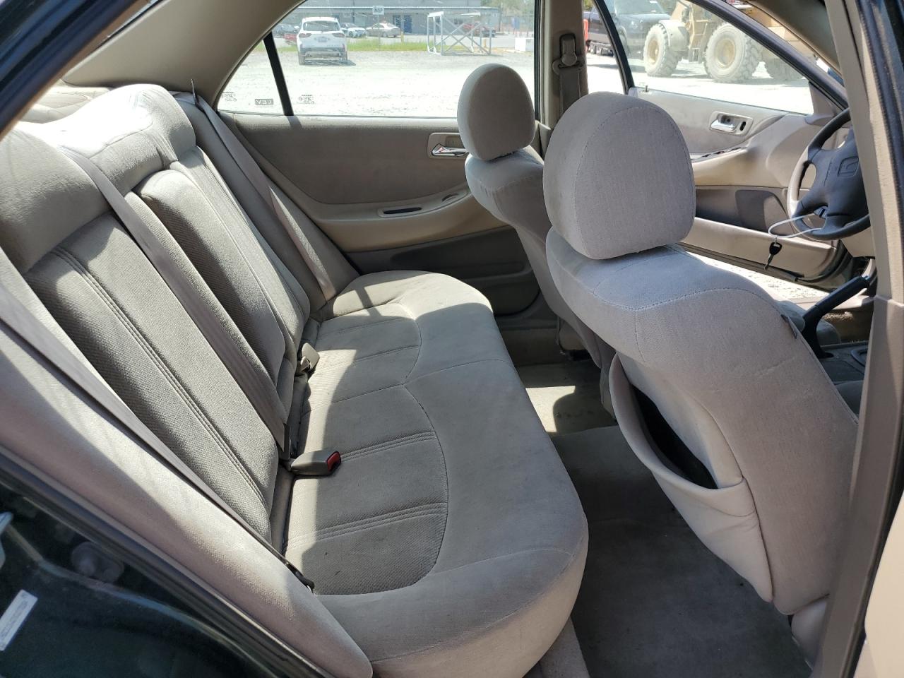 2000 Honda Accord Lx VIN: 1HGCG1642YA077064 Lot: 64324724