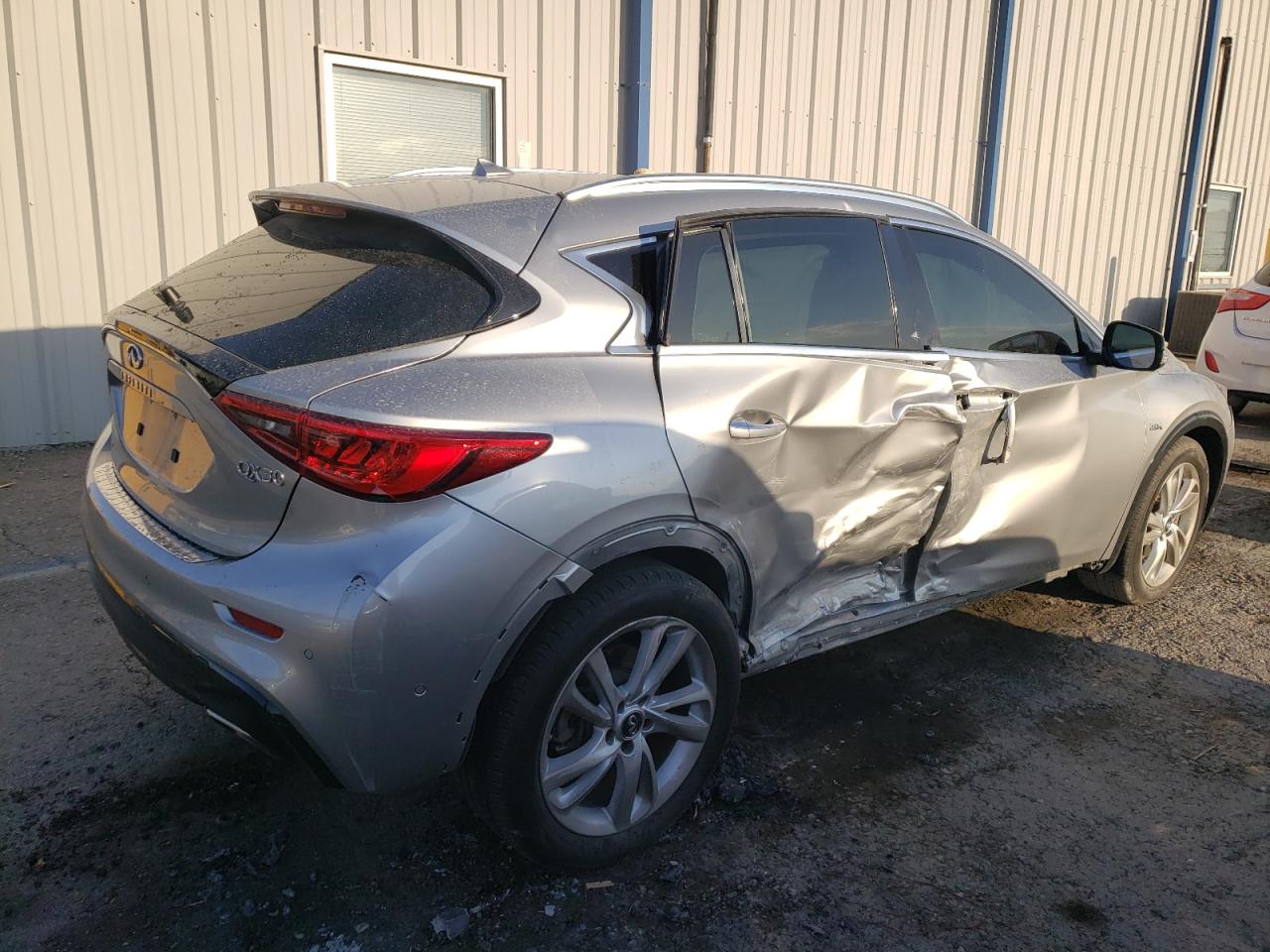 2017 Infiniti Qx30 Base VIN: SJKCH5CP7HA025119 Lot: 64115874