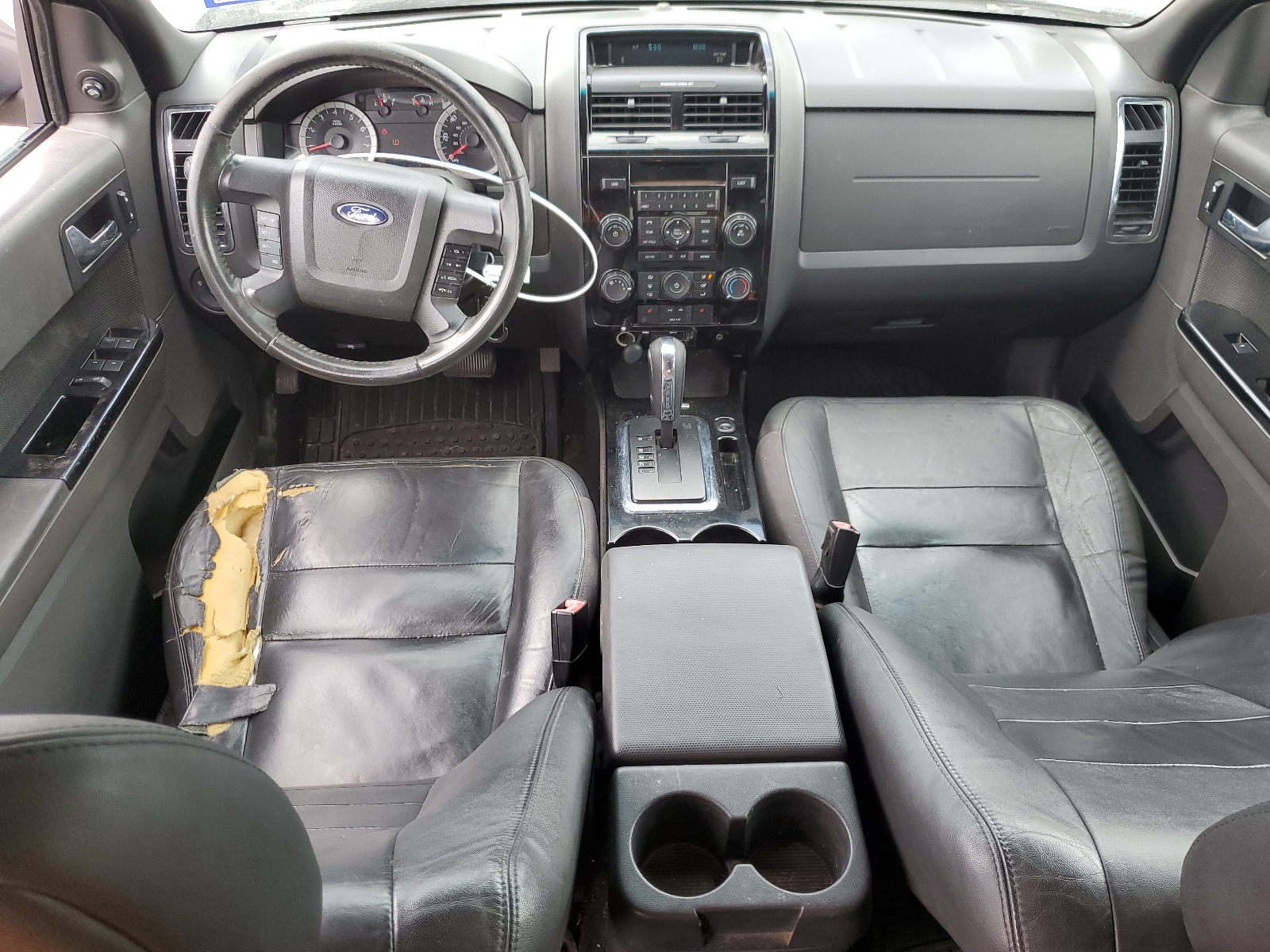 1FMCU0EGXBKA16961 2011 Ford Escape Limited