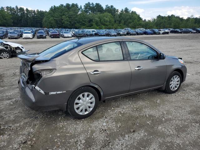  NISSAN VERSA 2014 Коричневый