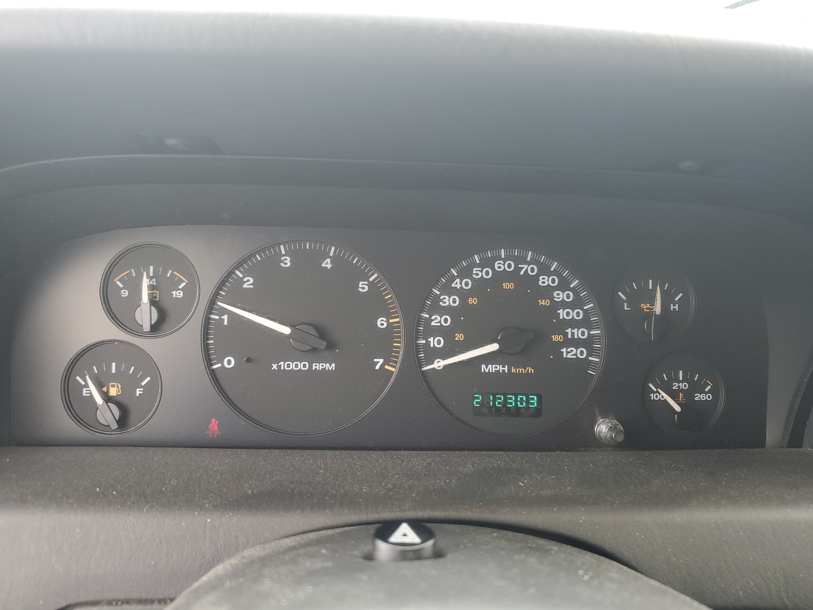 1J4GW48S42C287834 2002 Jeep Grand Cherokee Laredo