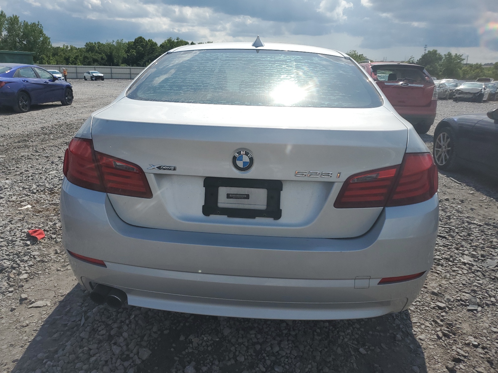 WBAXH5C54DDW15383 2013 BMW 528 Xi