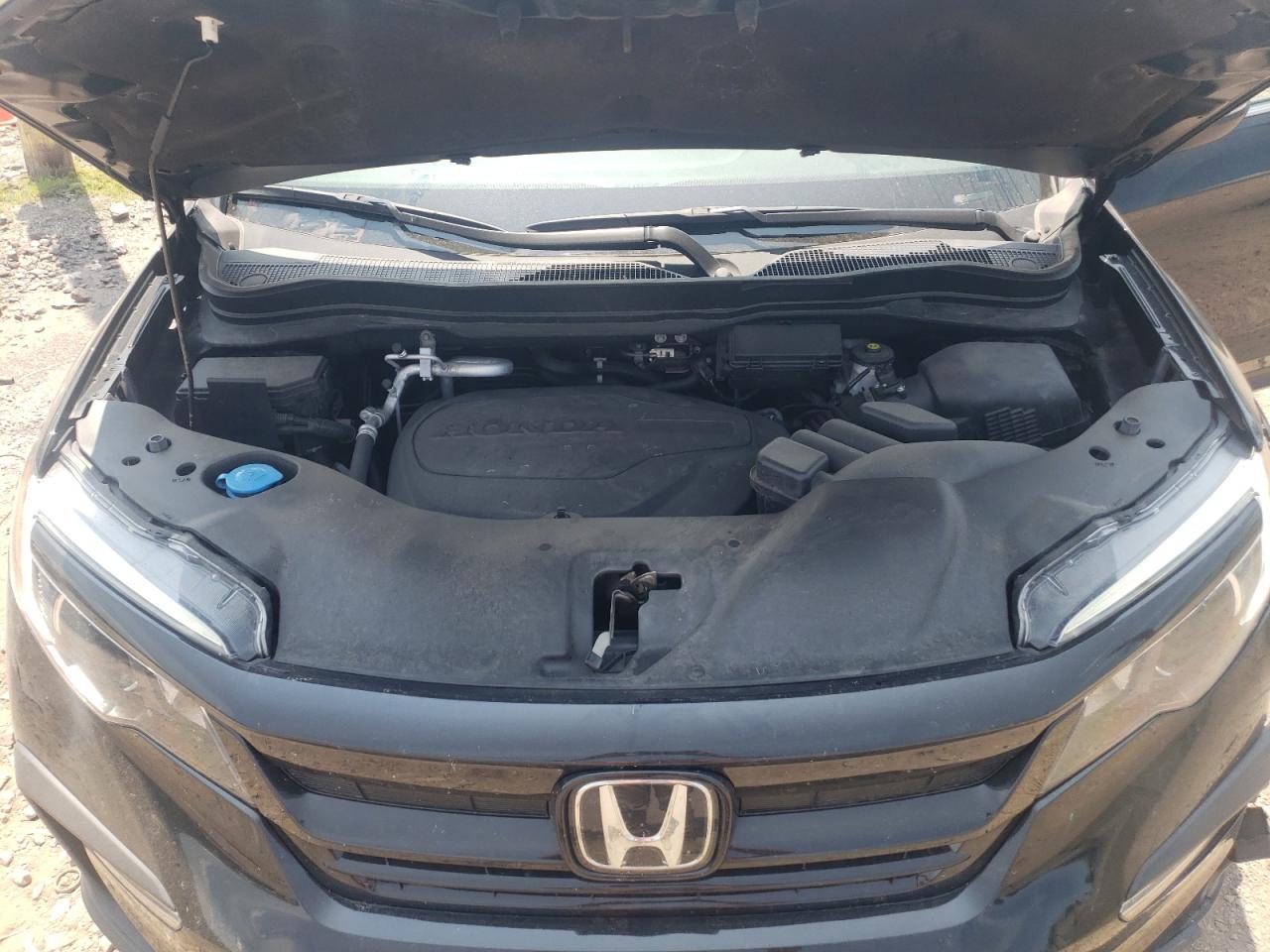 2021 Honda Pilot Se VIN: 5FNYF6H21MB016483 Lot: 64562184