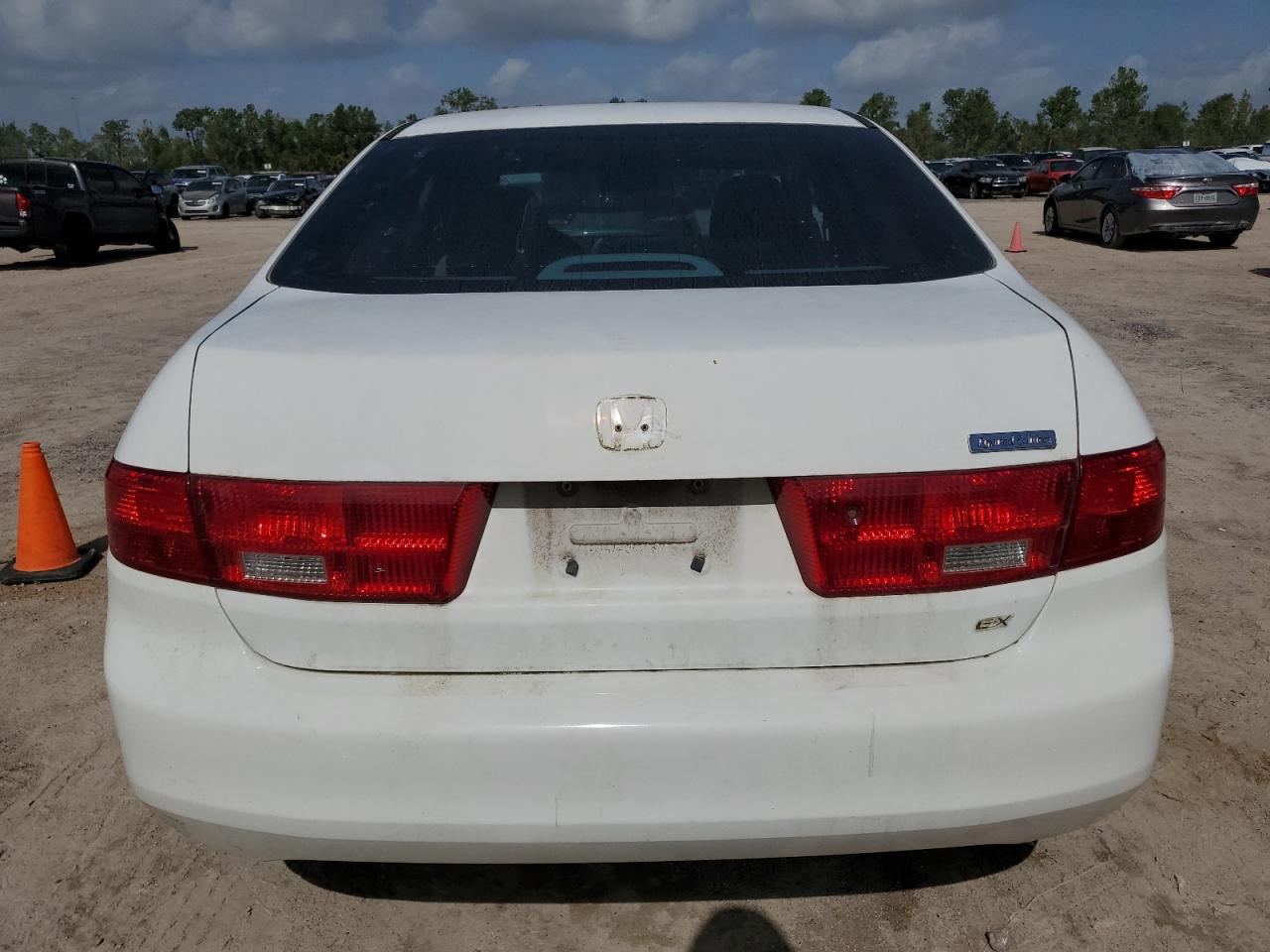 1HGCM56795A090870 2005 Honda Accord Ex