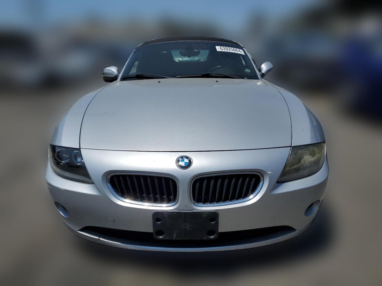 2005 BMW Z4 2.5 VIN: 4USBT33545LS56652 Lot: 63925064