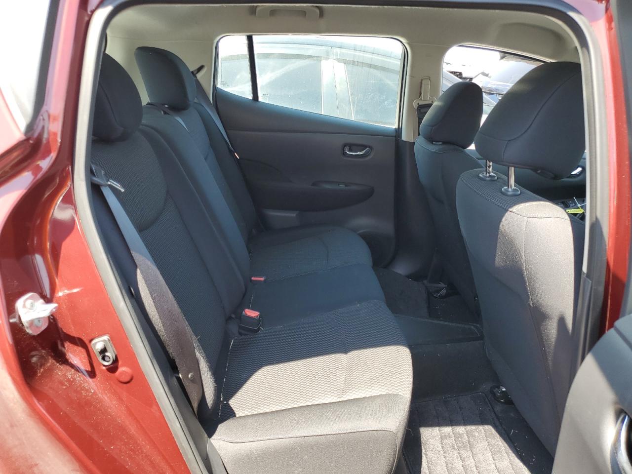 2017 Nissan Leaf S VIN: 1N4BZ0CP4HC311700 Lot: 64238134