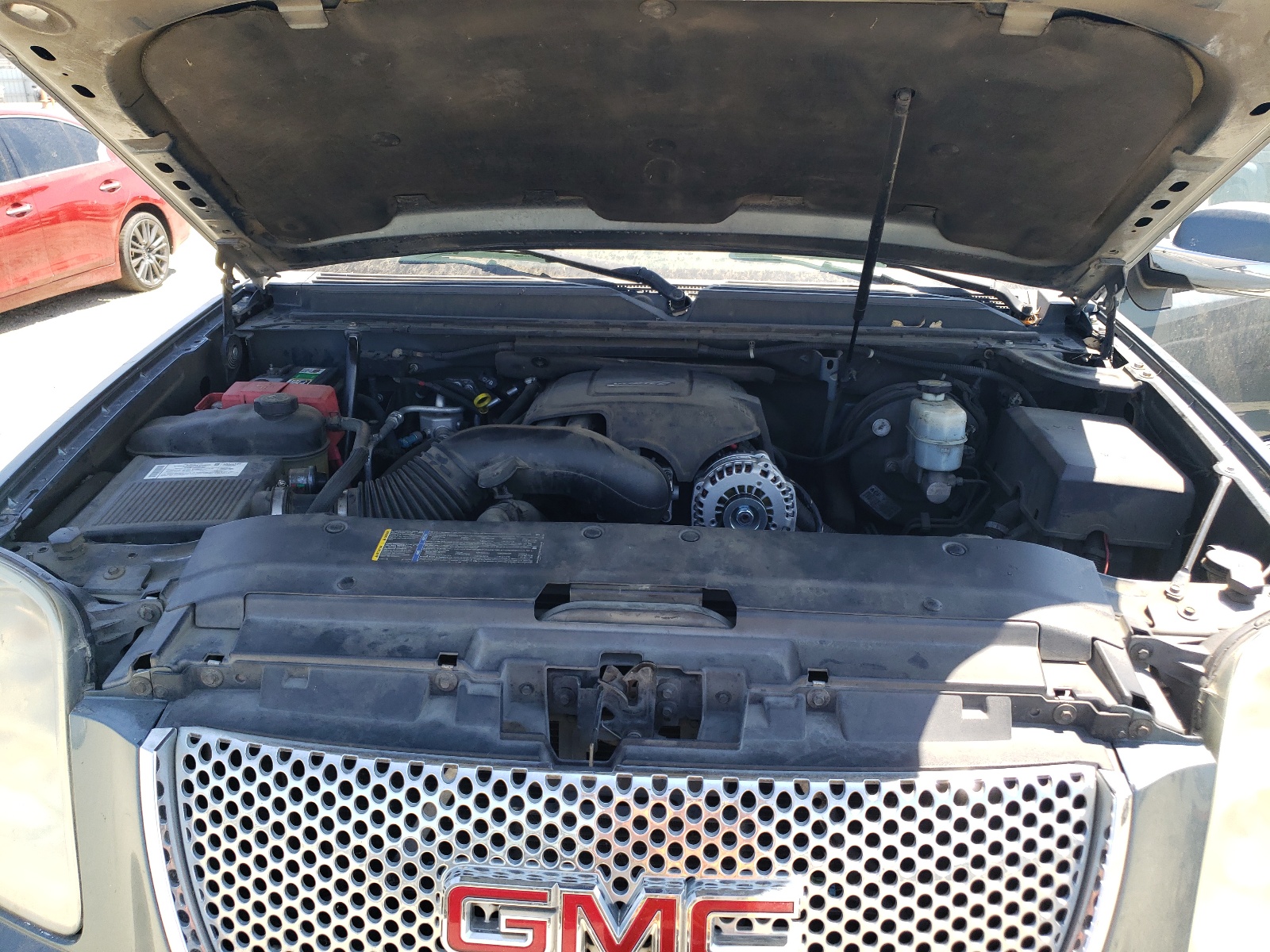 1GKFK63877J232872 2007 GMC Yukon Denali