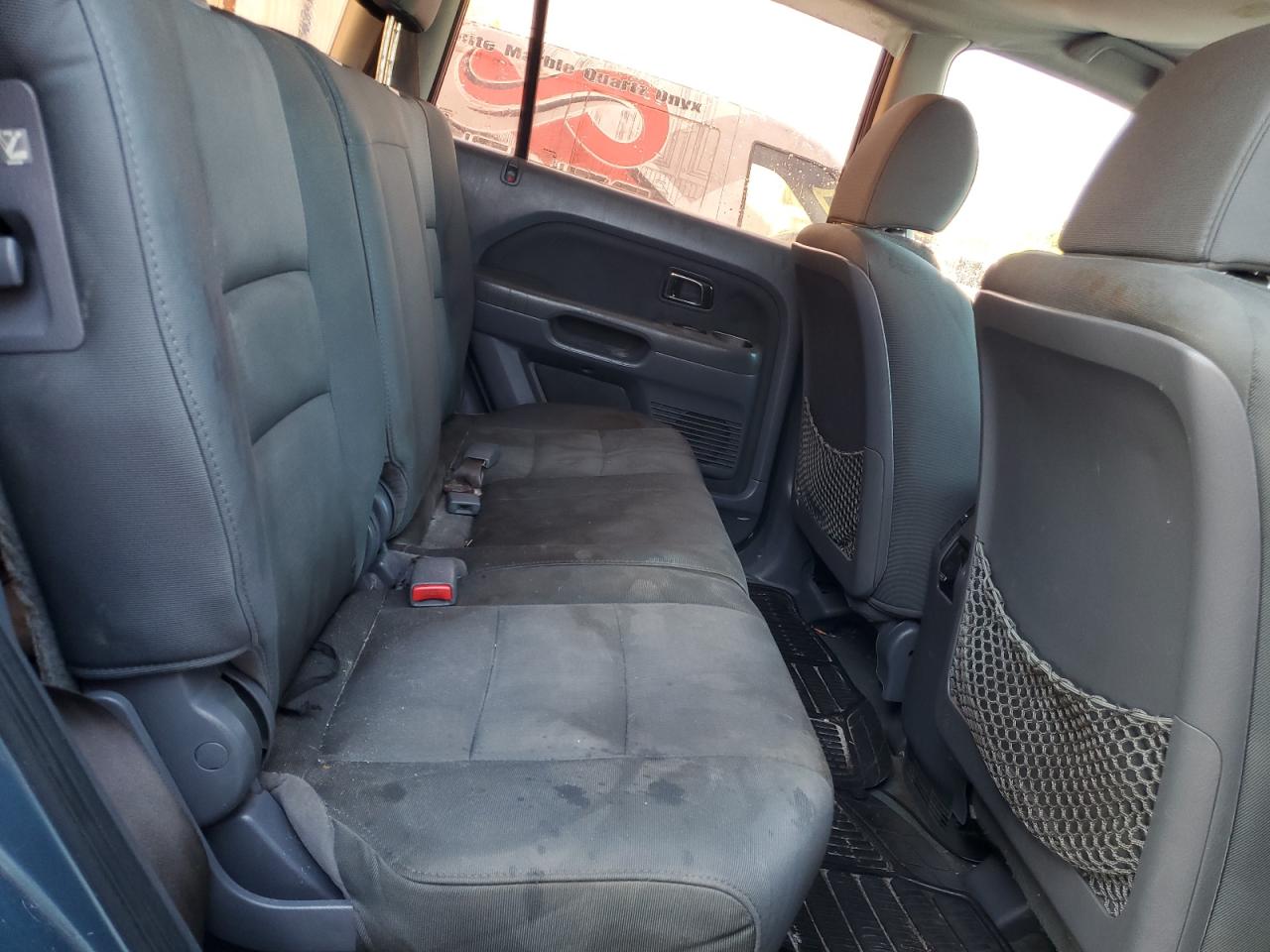 2007 Honda Pilot Lx VIN: 5FNYF18147B017920 Lot: 61641194