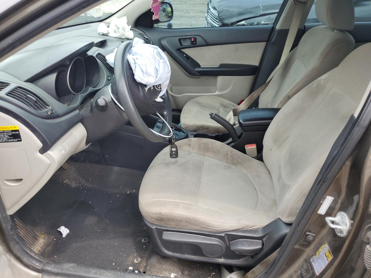 2010 Kia Forte Ex VIN: KNAFU4A26A5842848 Lot: 64096694