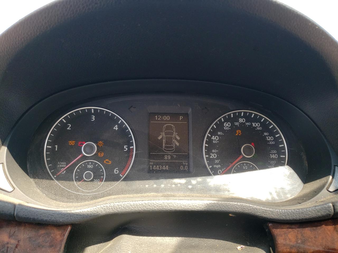 2013 Volkswagen Passat Sel VIN: 1VWCN7A39DC065849 Lot: 62420624