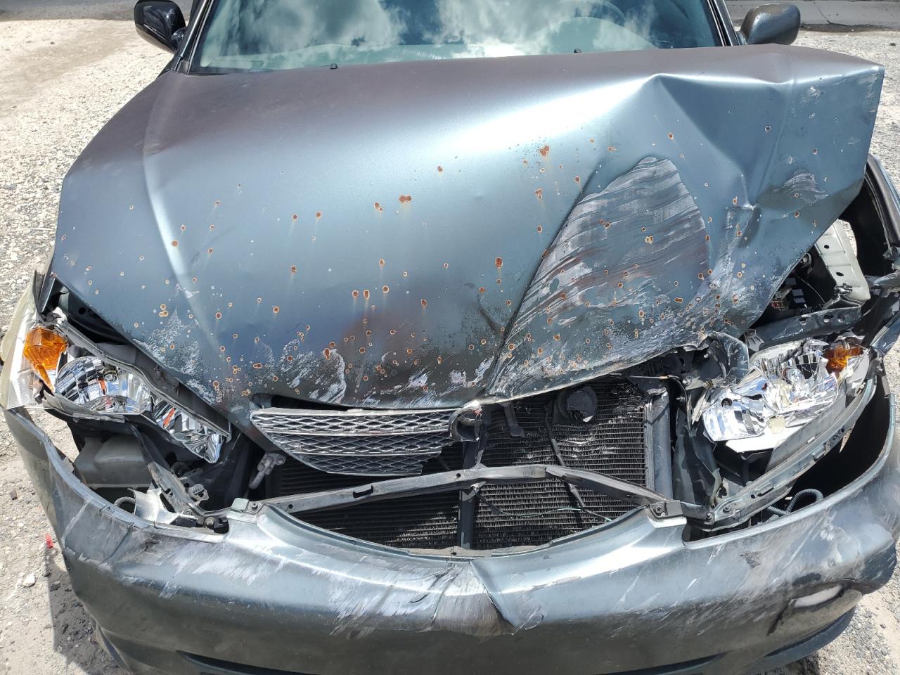 2003 Toyota Camry Le VIN: 4T1BF30K73U564635 Lot: 61233274