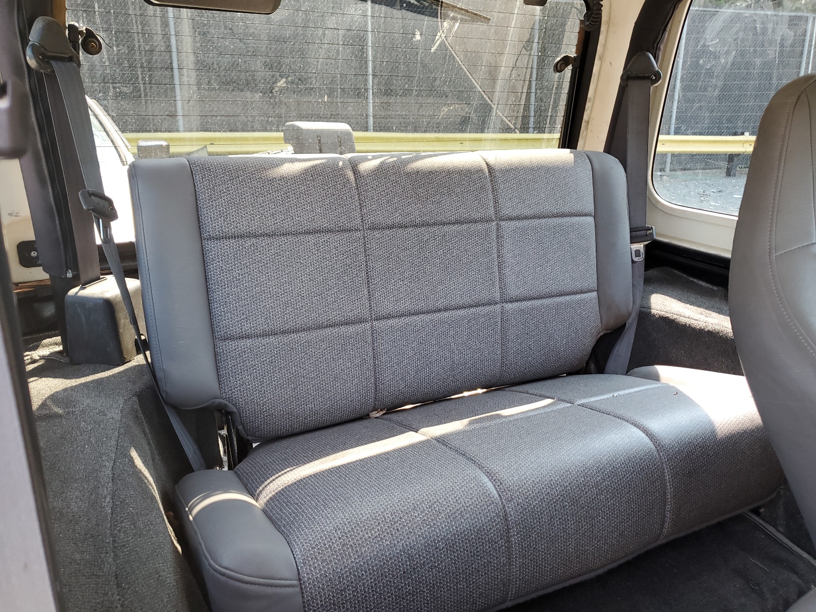 1J4FY29P1WP719718 1998 Jeep Wrangler / Tj Se