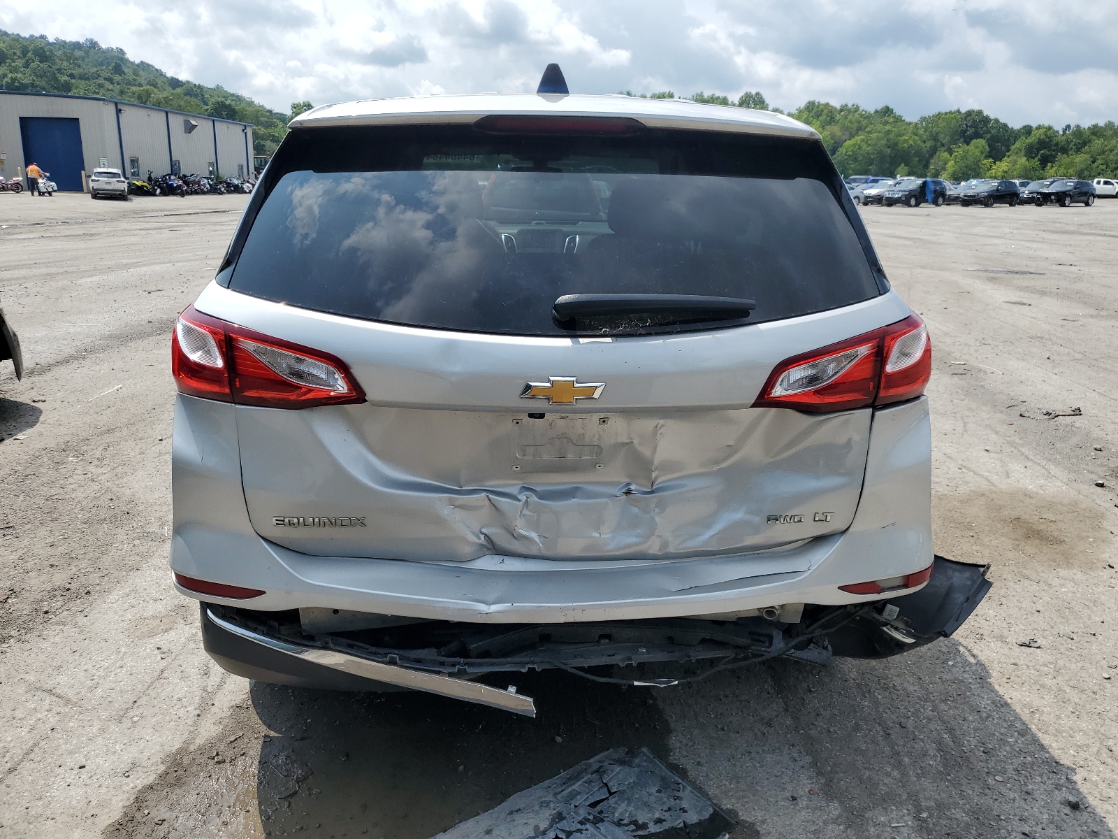 2GNAXSEV1J6124388 2018 Chevrolet Equinox Lt