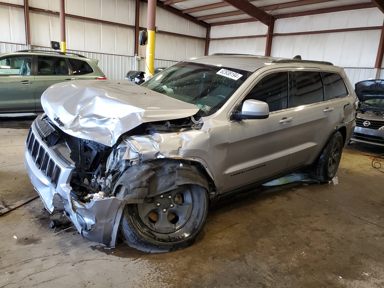 2015 Jeep Grand Cherokee Laredo vin: 1C4RJFAG9FC732699