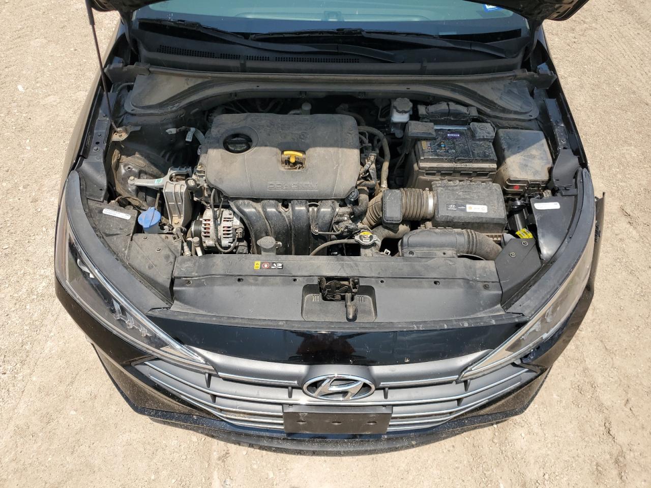 2019 Hyundai Elantra Se VIN: 5NPD74LF9KH479643 Lot: 64104344