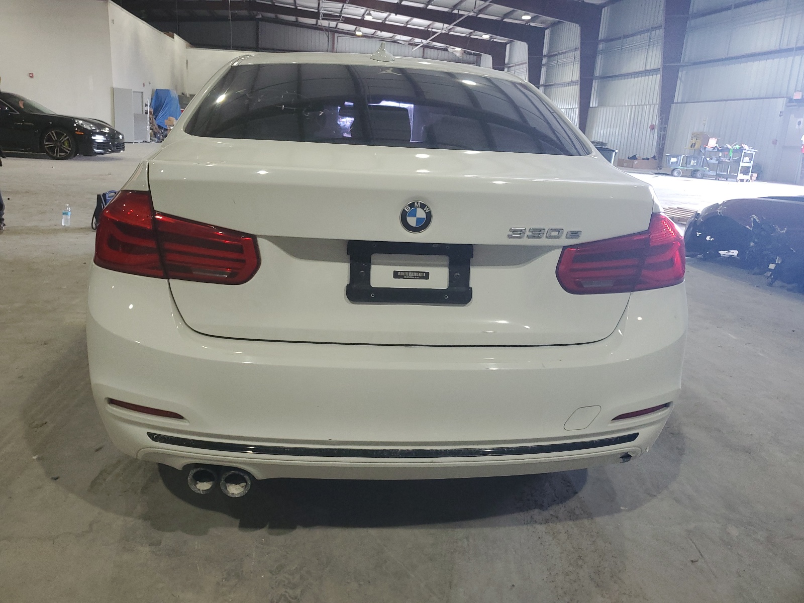 2018 BMW 330E vin: WBA8E1C58JA180161