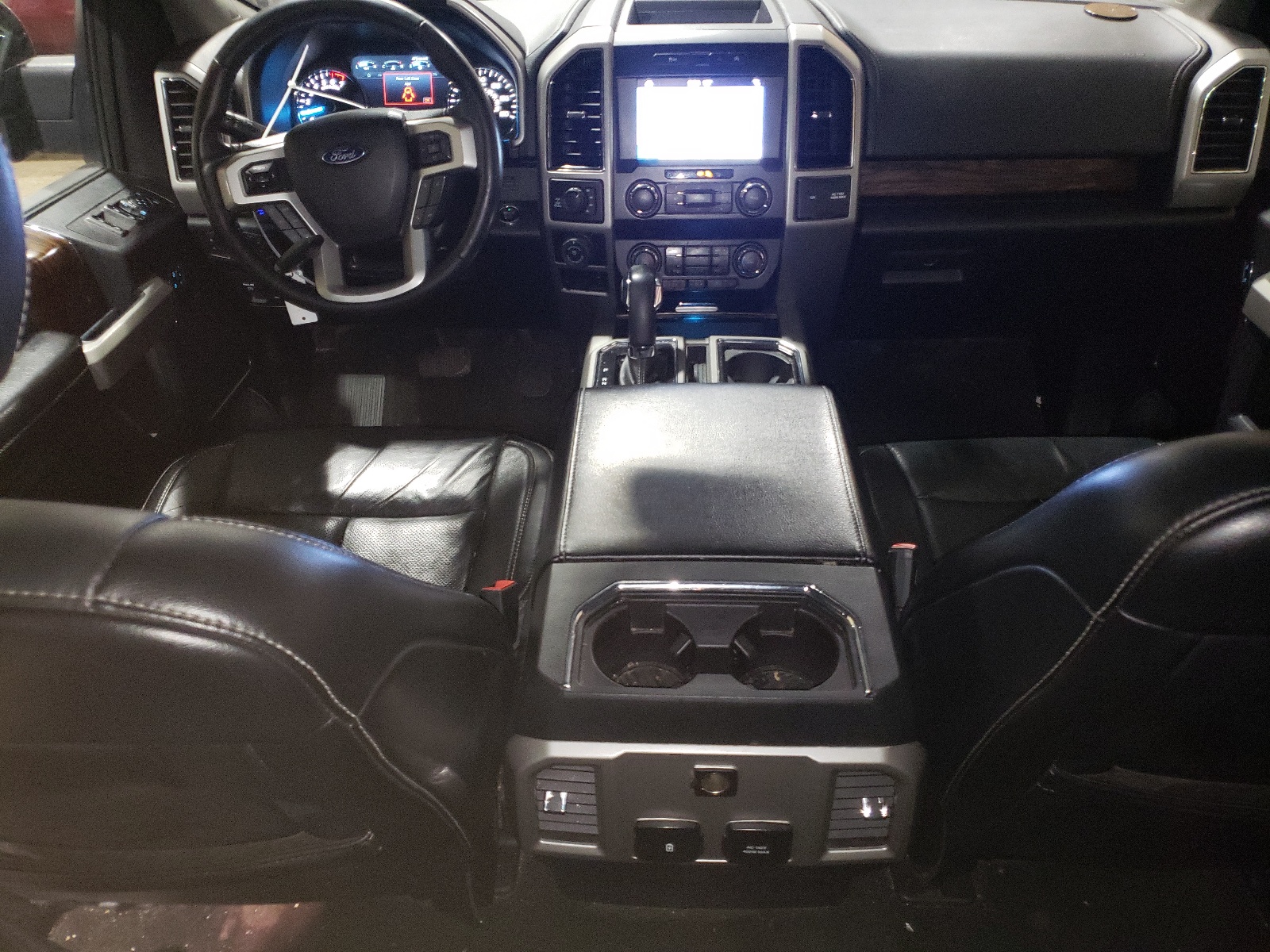 1FTEW1E41KFA98686 2019 Ford F-150 Lariat