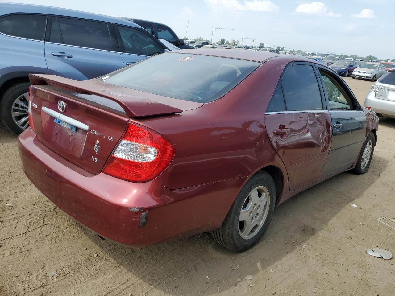 2002 Toyota Camry Le VIN: 4T1BF32K32U017955 Lot: 64776864