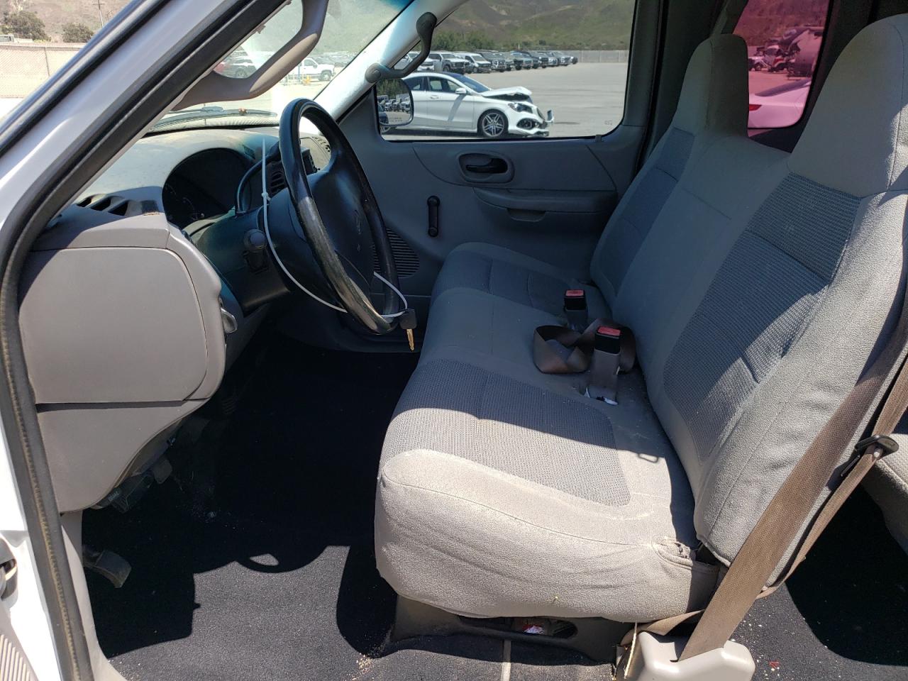 2002 Ford F150 VIN: 1FTRX17W52NA68609 Lot: 62152694