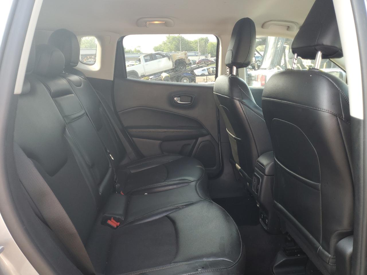 2019 Jeep Compass Latitude VIN: 3C4NJCBB6KT699692 Lot: 61856434