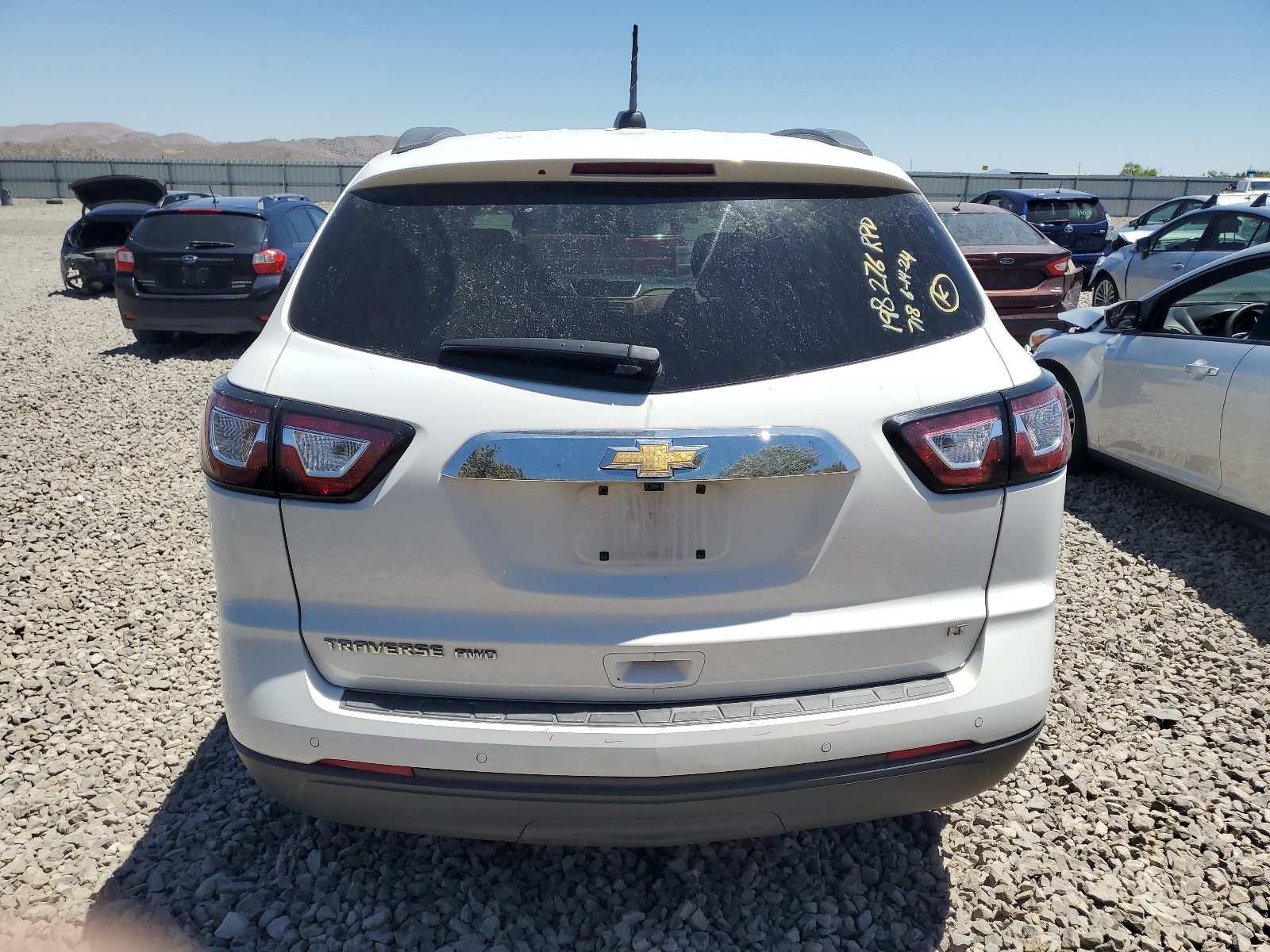 1GNKVHKD7HJ112431 2017 Chevrolet Traverse Lt