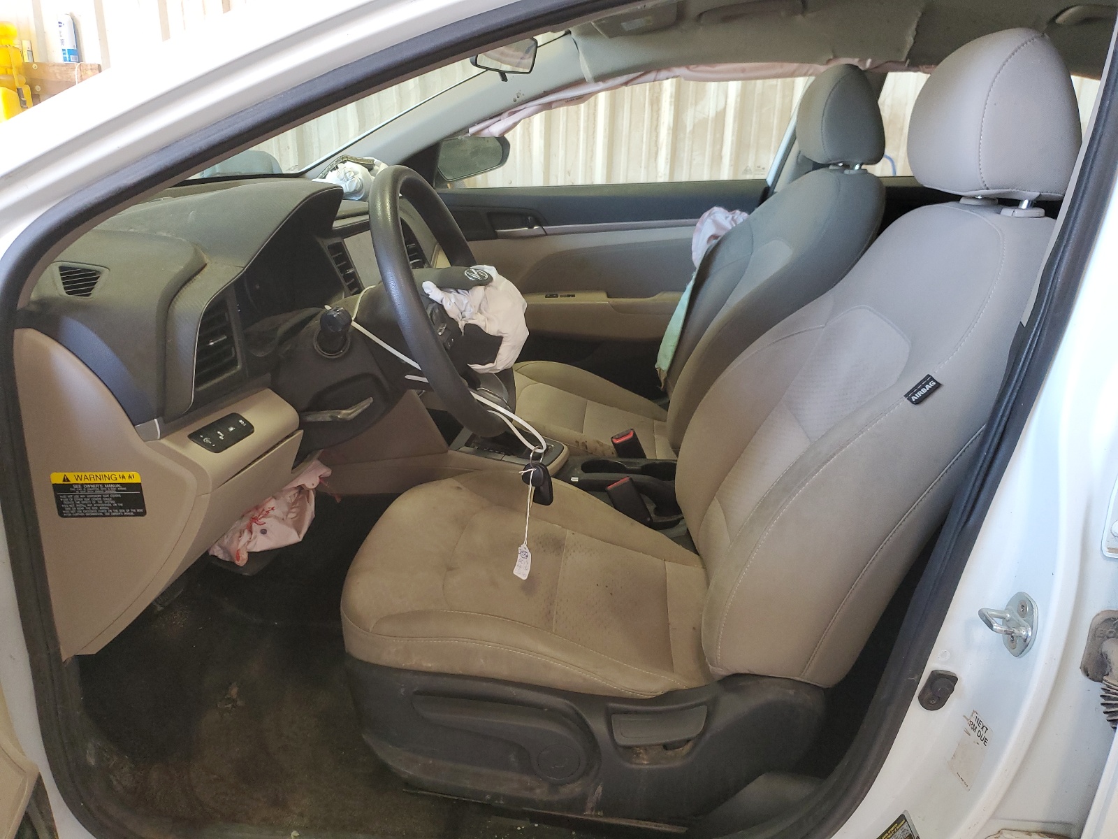 5NPD84LF6KH418165 2019 Hyundai Elantra Sel