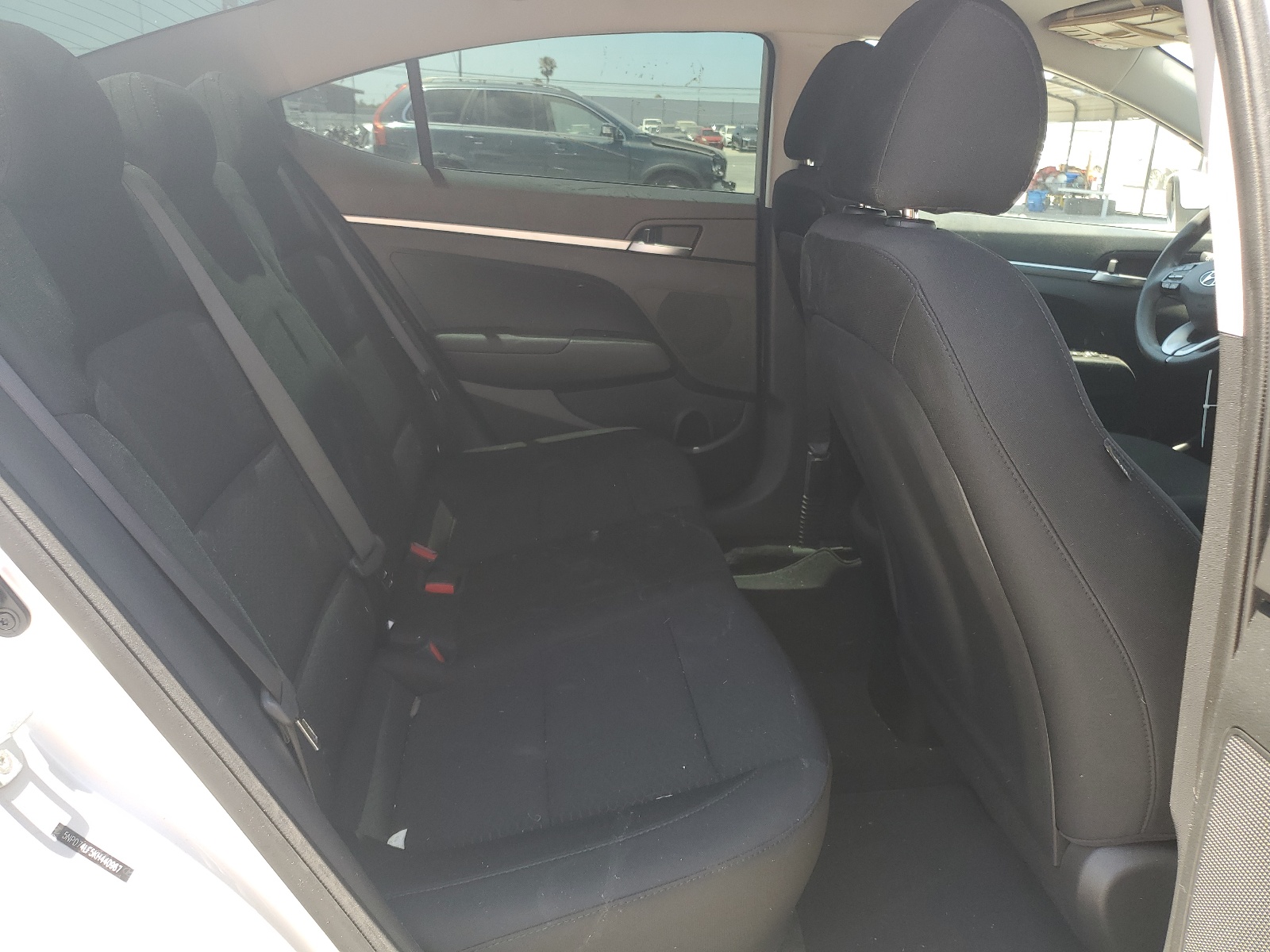 5NPD74LF5KH440967 2019 Hyundai Elantra Se