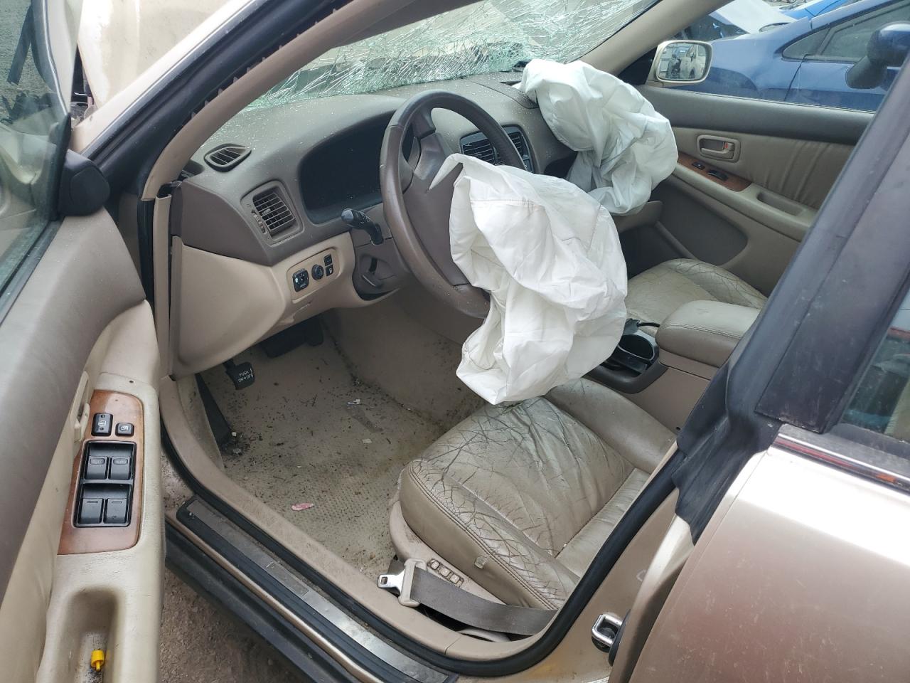 2000 Lexus Es 300 VIN: JT8BF28G9Y0262761 Lot: 63868514