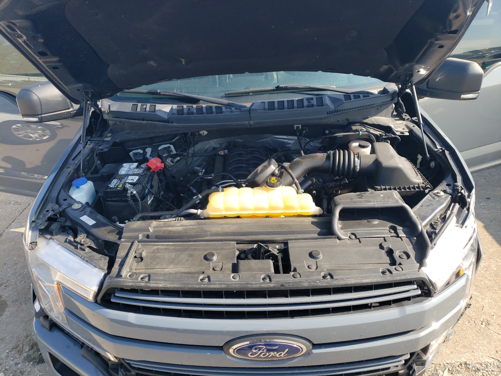1FTFW1E59KFB35450 2019 Ford F150 Supercrew